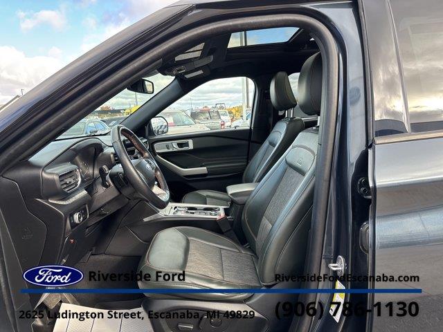 2023 Ford Explorer - $37,995