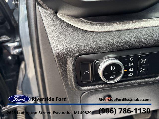 2023 Ford Explorer - $37,995