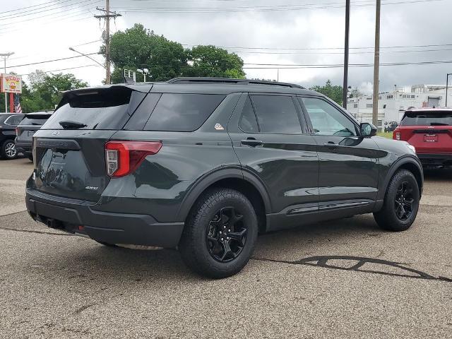 2023 Ford Explorer - $42,202