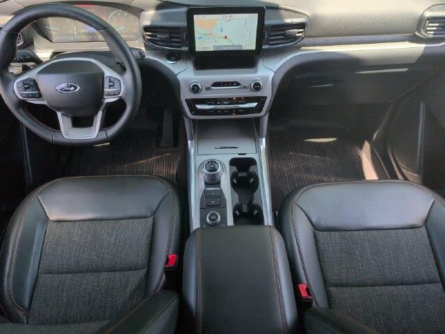 2022 Ford Explorer - $26,999