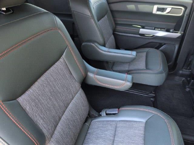 2022 Ford Explorer - $26,999