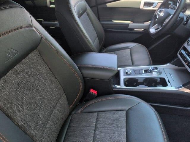 2022 Ford Explorer - $26,999