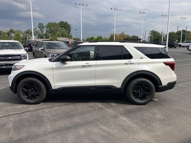2022 Ford Explorer - $30,494