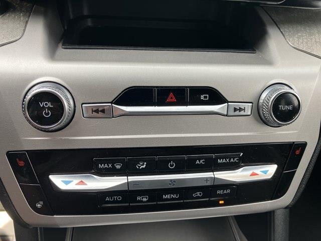 2022 Ford Explorer - $30,494