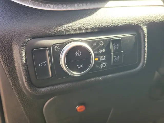 2022 Ford Explorer - $32,013