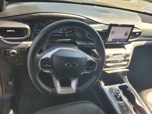 2022 Ford Explorer - $32,013
