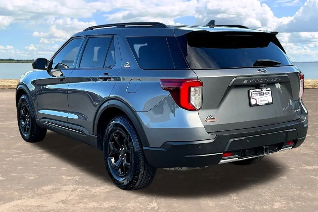 2023 Ford Explorer - $38,295