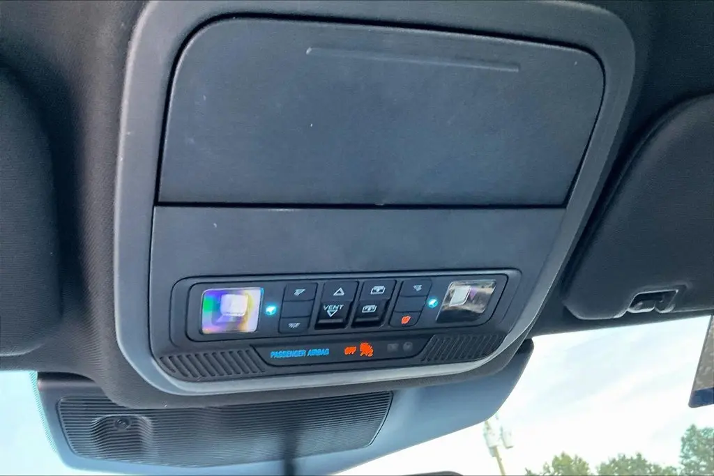 2023 Ford Explorer - $38,295