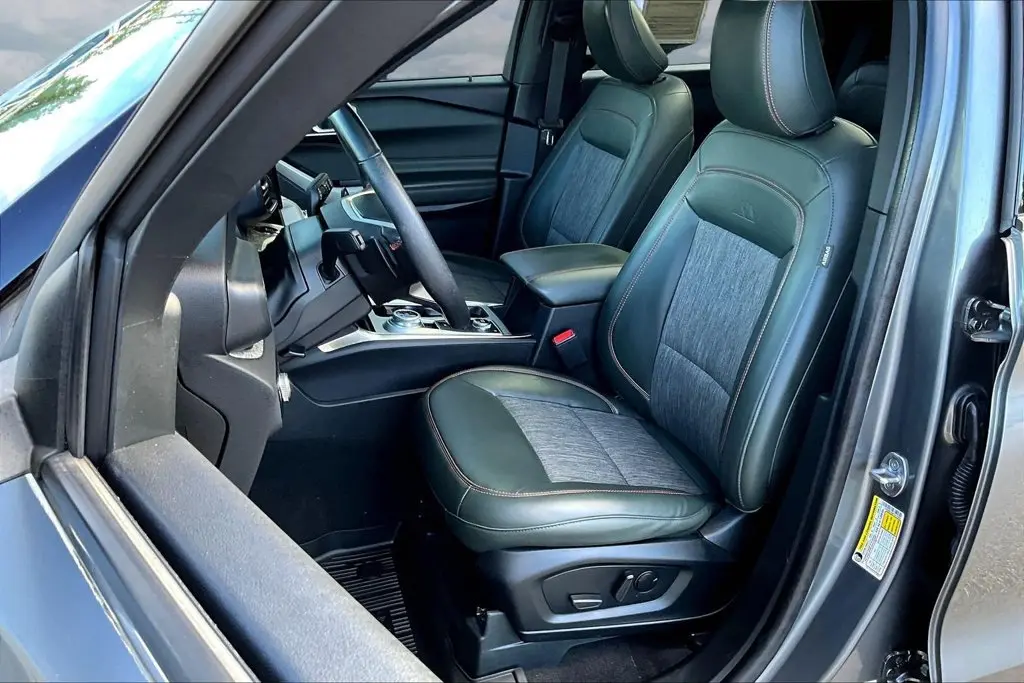 2023 Ford Explorer - $38,295
