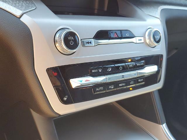 2023 Ford Explorer - $36,702