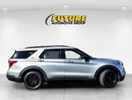 2022 Explorer Thumbnail 3