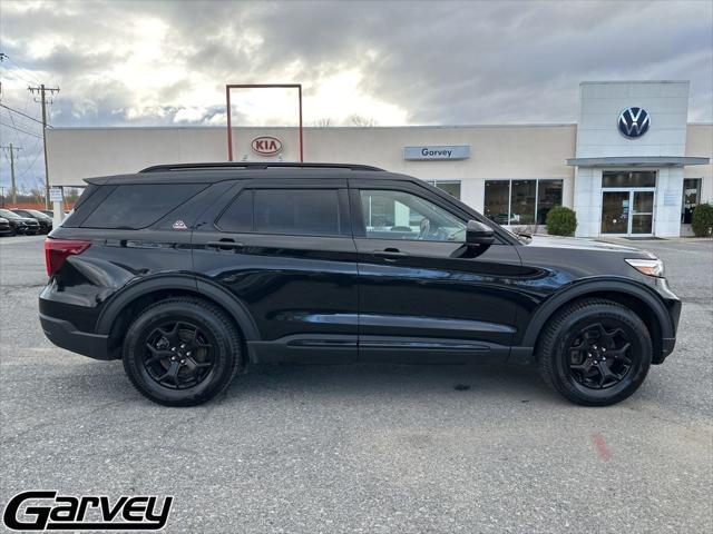 2022 Ford Explorer - $27,349