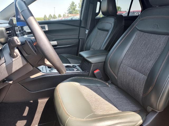 2023 Ford Explorer - $36,990
