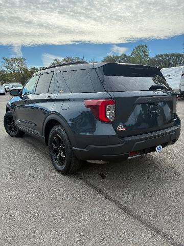 2023 Ford Explorer - $35,900