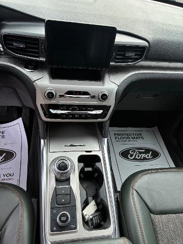 2023 Ford Explorer - $35,900