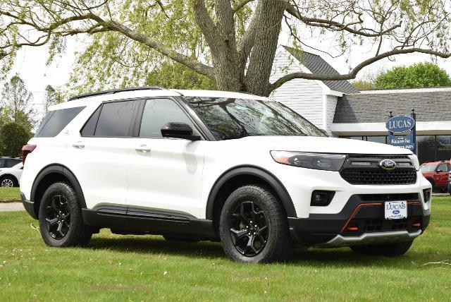 2023 Ford Explorer - $34,990