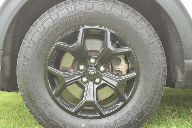 2023 Ford Explorer - $34,990