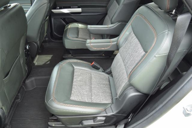 2023 Ford Explorer - $34,990