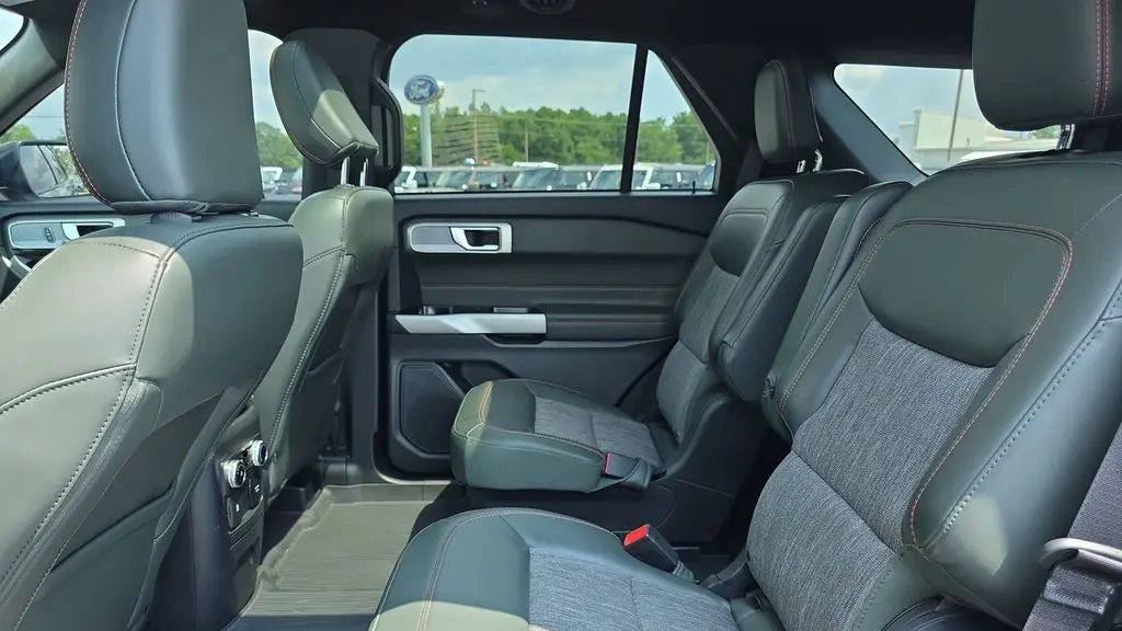2024 Ford Explorer Timberline