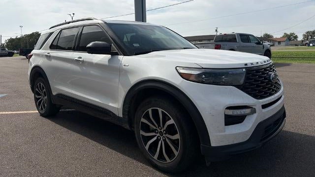 2022 Ford Explorer ST-Line