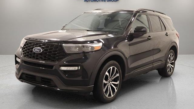 2023 Ford Explorer ST-Line