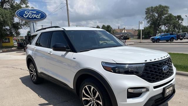 2023 Ford Explorer ST-Line