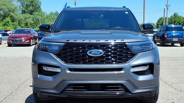 2024 Ford Explorer ST-Line