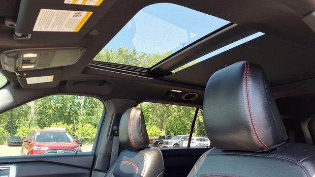 2024 Ford Explorer ST-Line