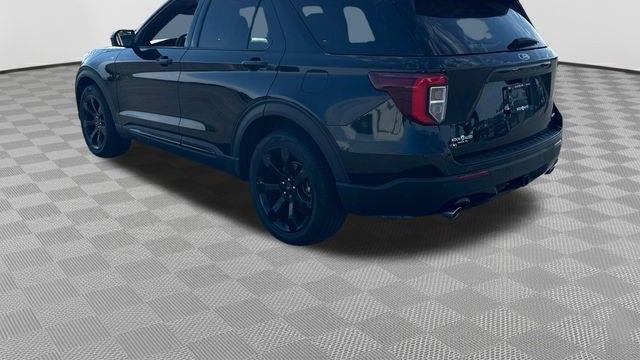 2024 Ford Explorer ST-Line
