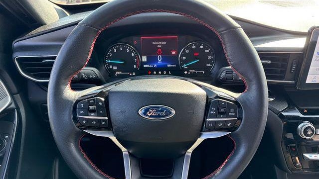 2024 Ford Explorer ST-Line