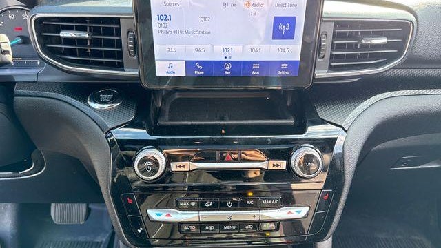 2024 Ford Explorer ST-Line