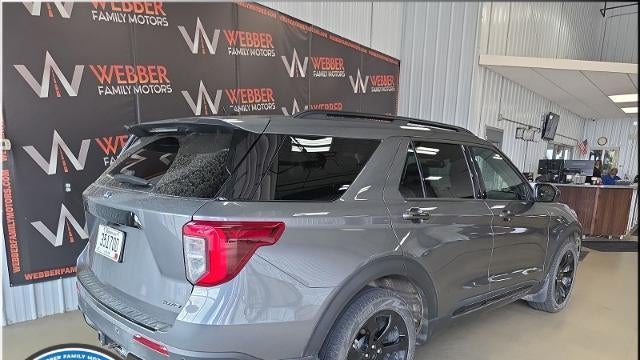 2024 Ford Explorer ST-Line