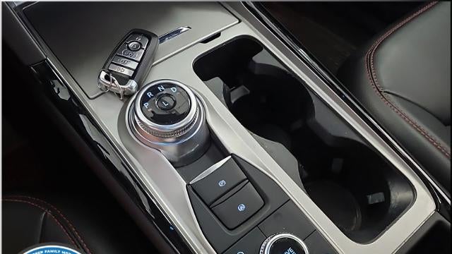 2024 Ford Explorer ST-Line