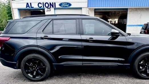 2024 Ford Explorer ST-Line