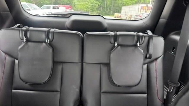 2024 Ford Explorer ST-Line
