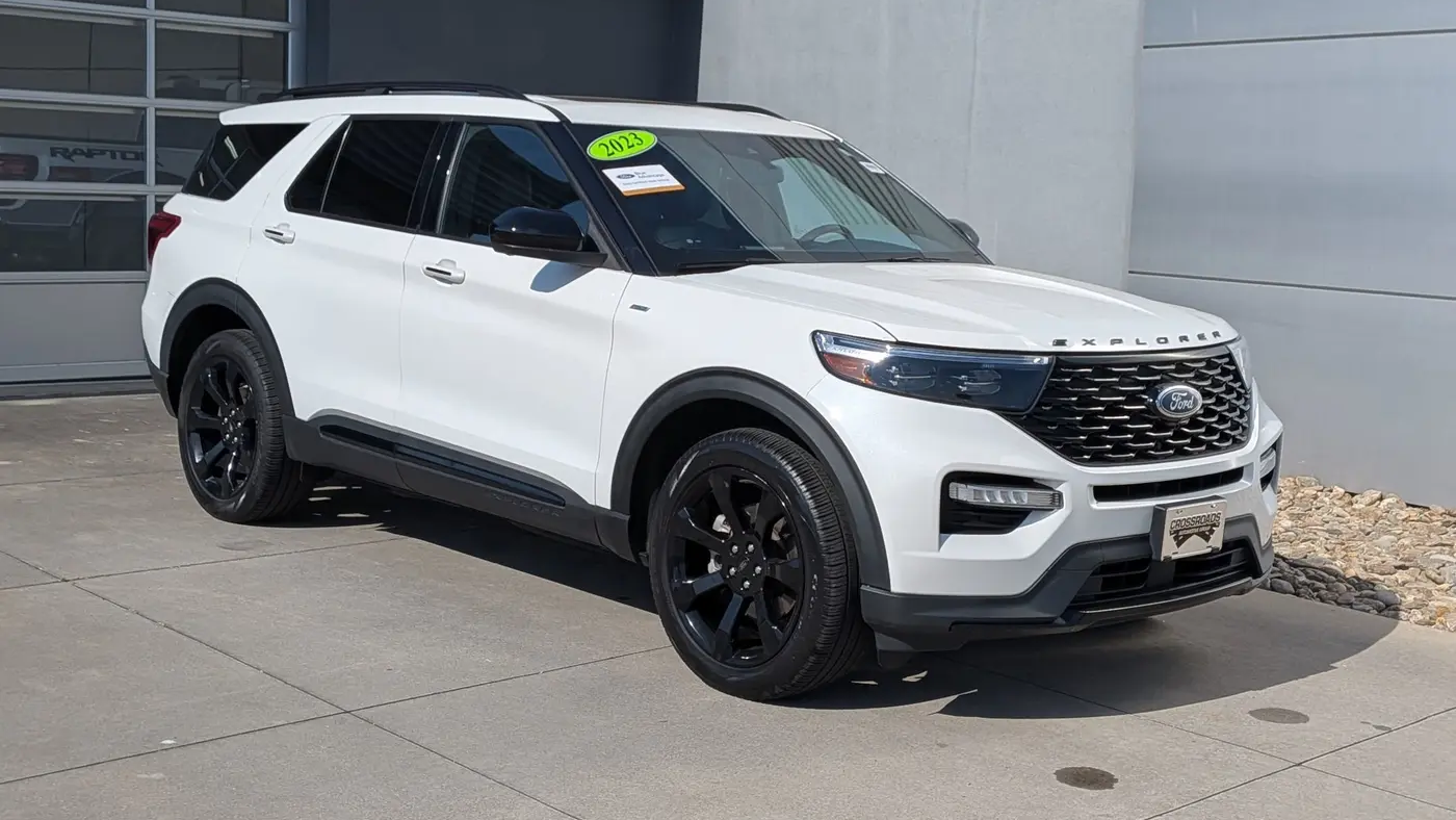 2023 Ford Explorer ST-Line