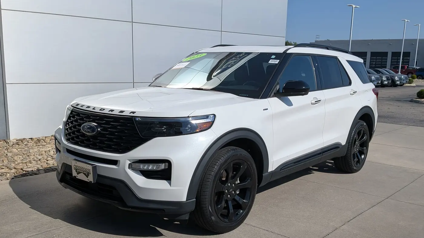2023 Ford Explorer ST-Line