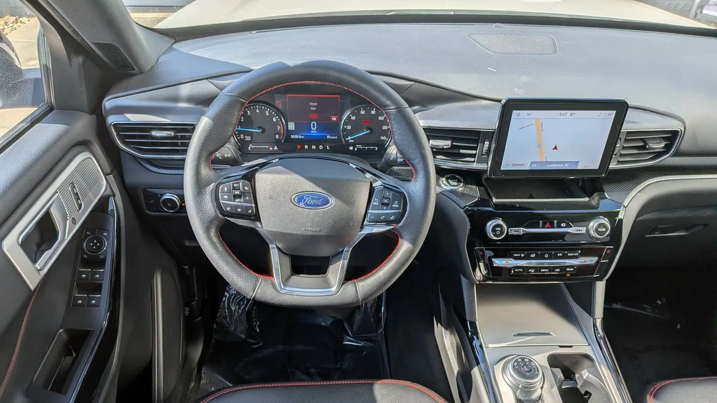 2023 Ford Explorer ST-Line