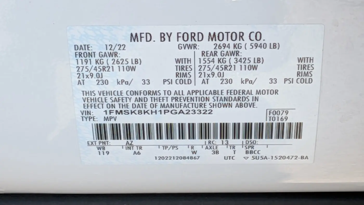 2023 Ford Explorer ST-Line