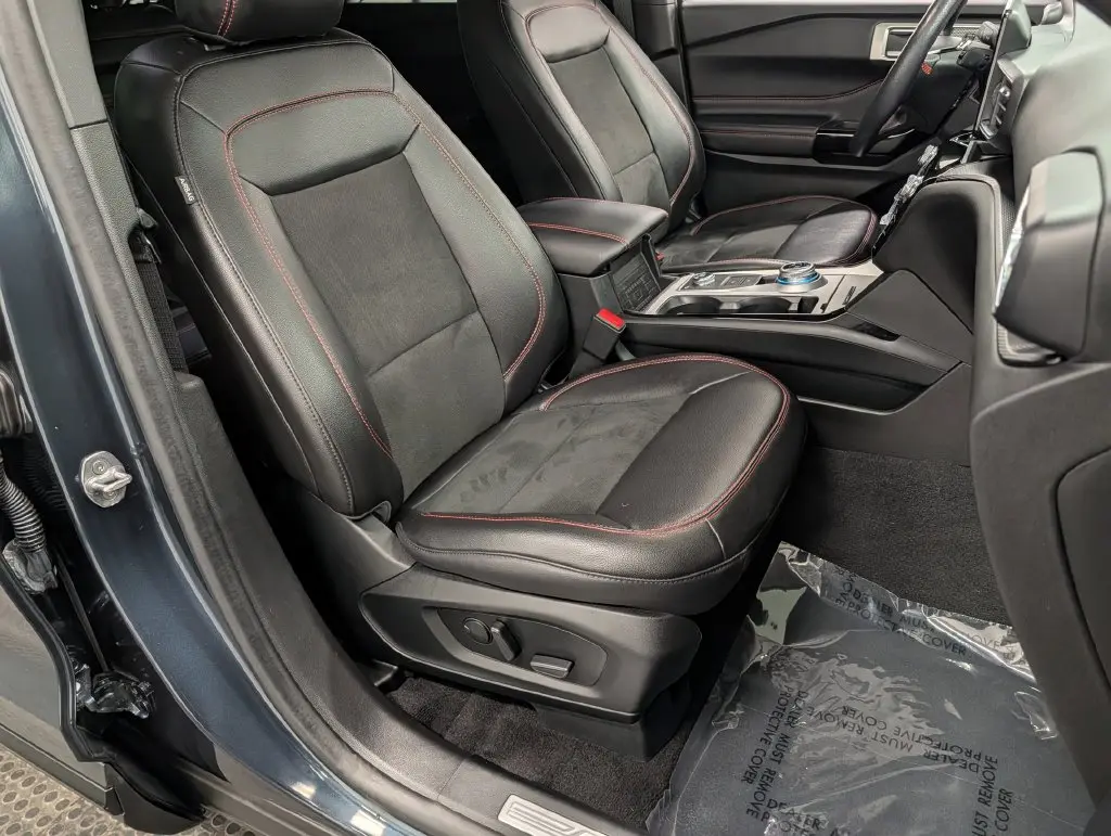 2023 Ford Explorer - $34,401