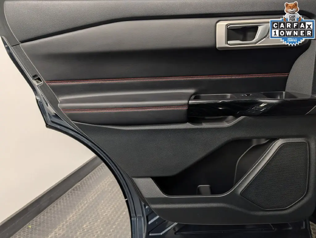 2023 Ford Explorer - $34,401