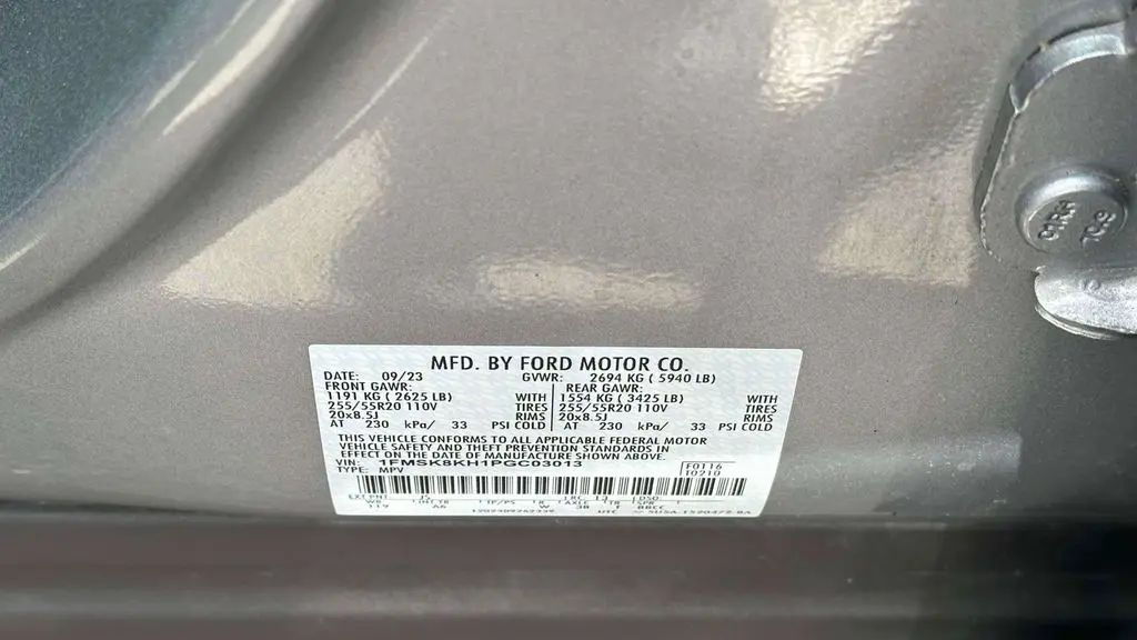 2023 Ford Explorer ST-Line