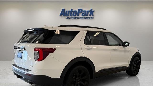 2024 Ford Explorer ST-Line