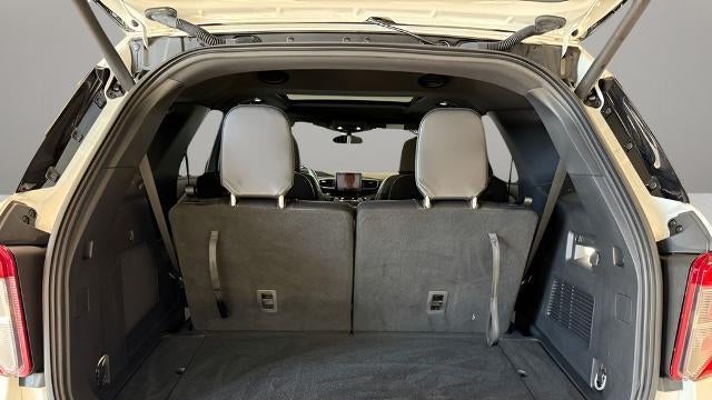 2024 Ford Explorer ST-Line