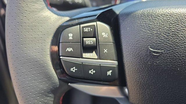 2024 Ford Explorer ST-Line