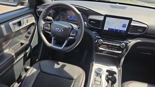 2024 Ford Explorer ST-Line