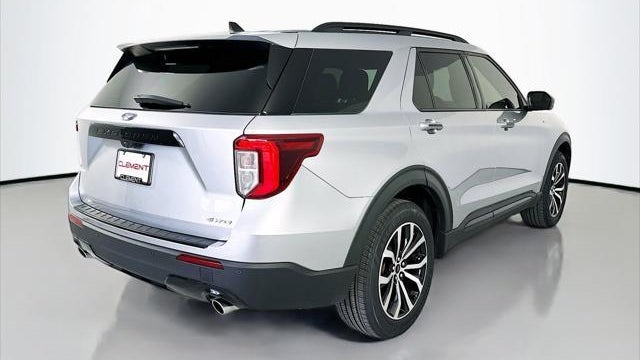2022 Ford Explorer ST-Line