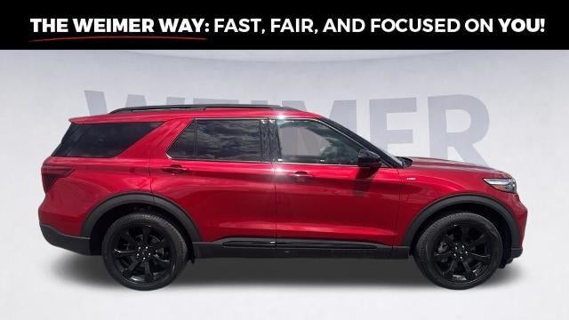 2023 Ford Explorer ST-Line