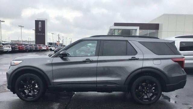 2023 Ford Explorer ST-Line