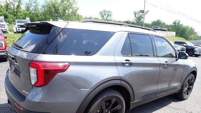 2024 Ford Explorer ST-Line